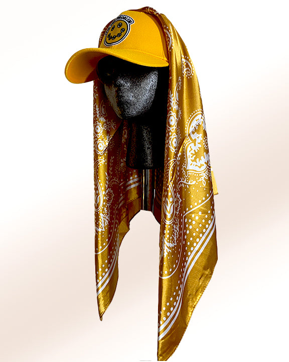 I'm The Problem, Sunshine with Bright Gold Scarf