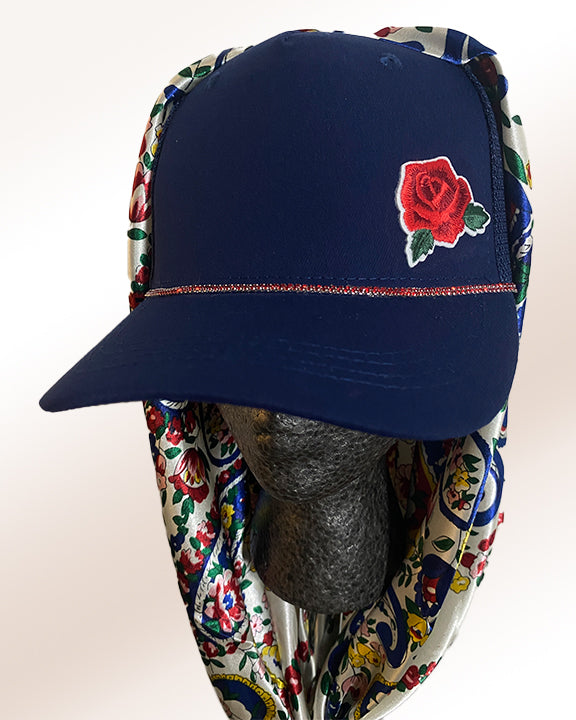 Quiet Red Rose with Pearly Country Paisley Print