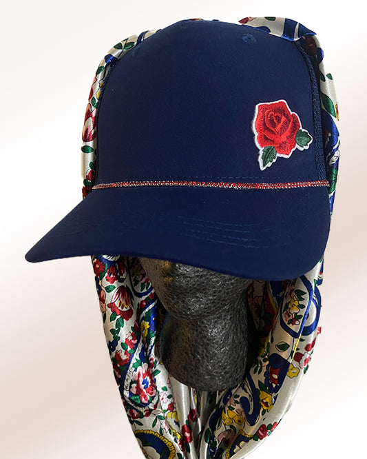Quiet Red Rose with Pearly Country Paisley Print